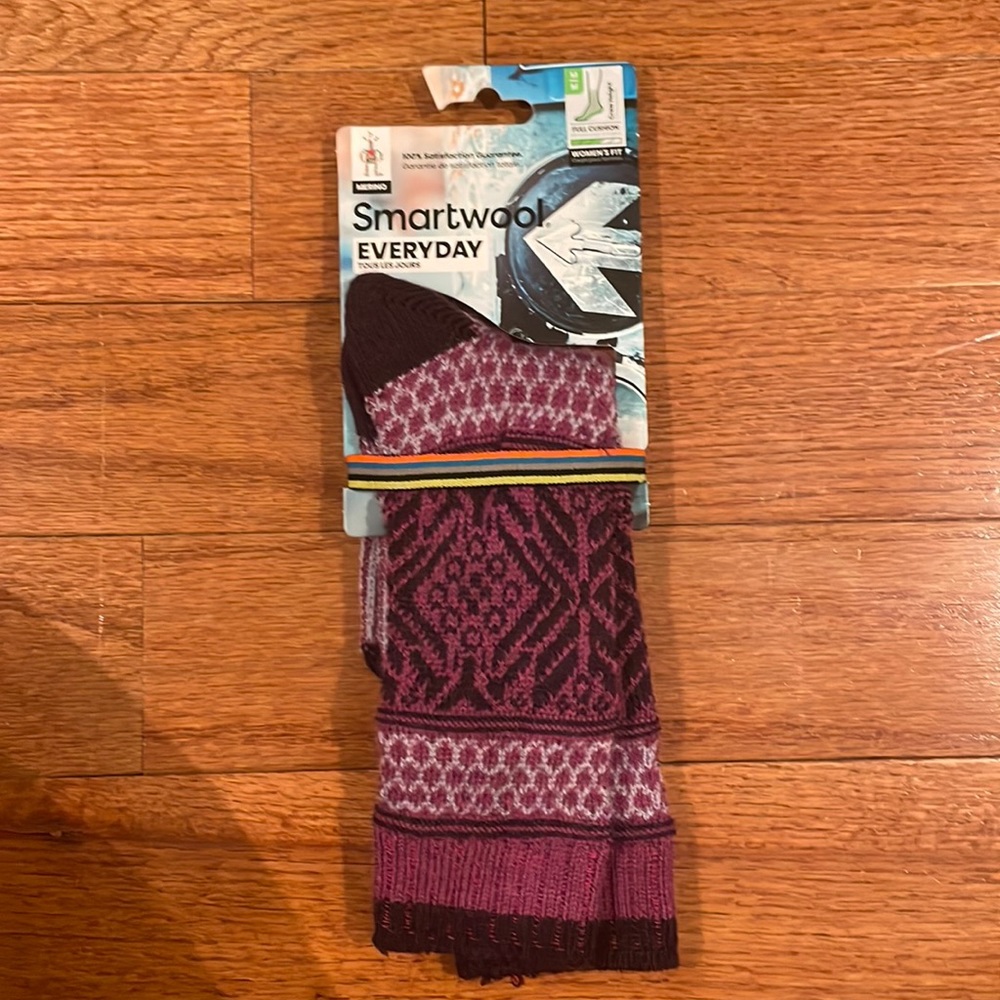 Women's Everyday Popcorn SnowflakePattern Full Cushion Crew Socks - Meadow Mauve